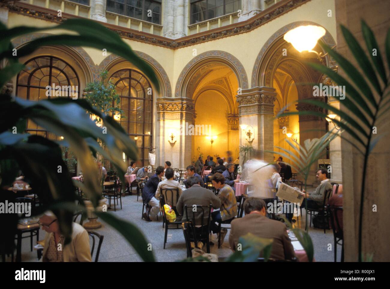 Wien, Kaffeehaus Cafe Central - Vienna, Cafe Centrale Foto Stock