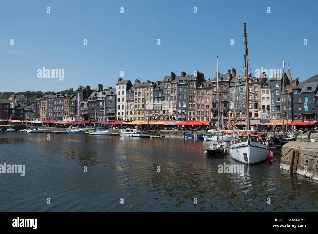 La città medievale e il porto di Honfleur, Calvados, Normandia, Francia Foto Stock