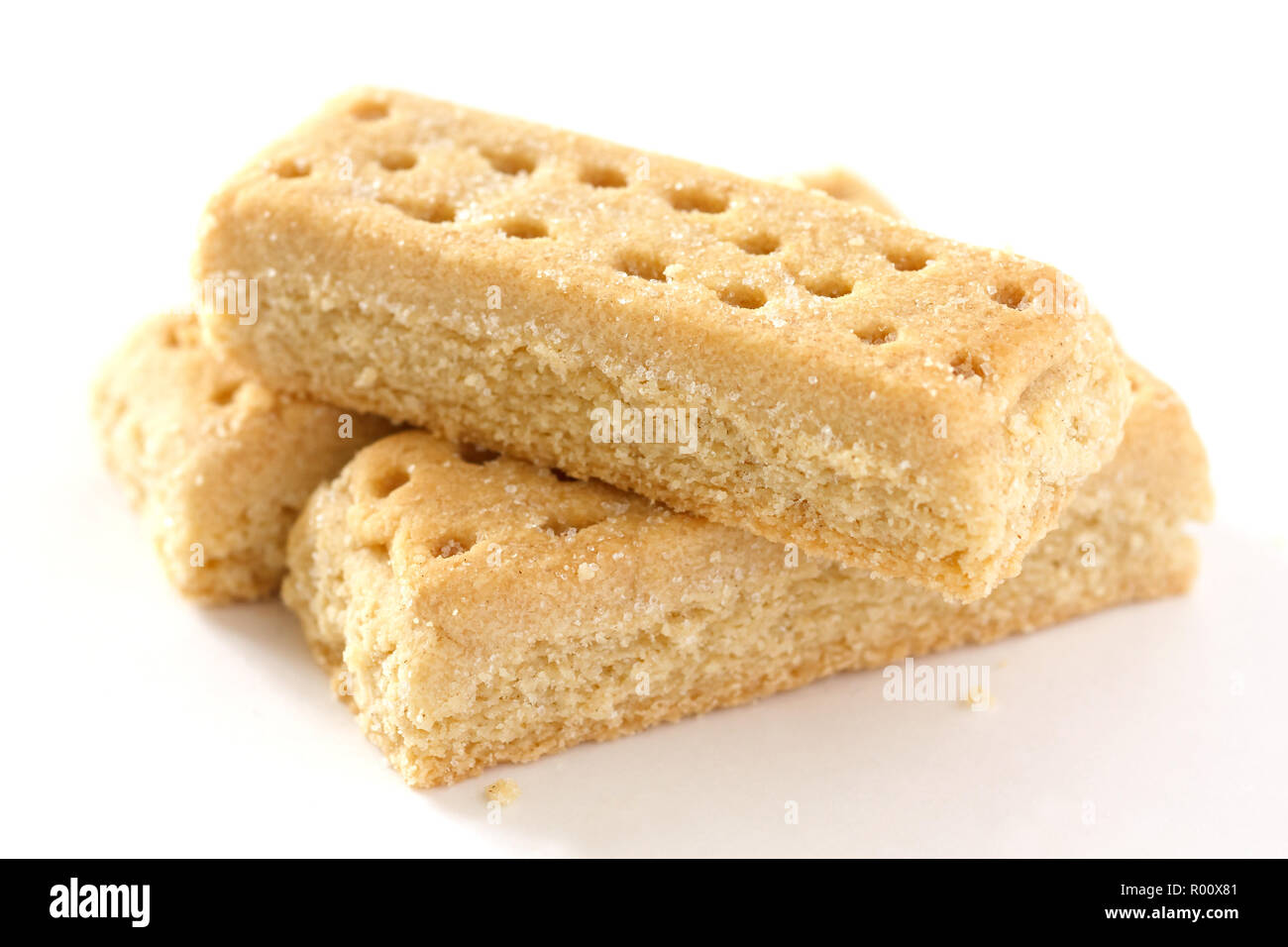 Classic frollini biscotti del dito sulla superficie bianca Foto Stock