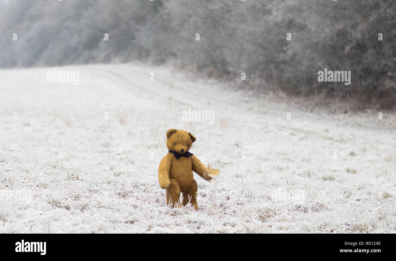 Carino Ornamento Luminoso Orso Teddy Giallo foto stock