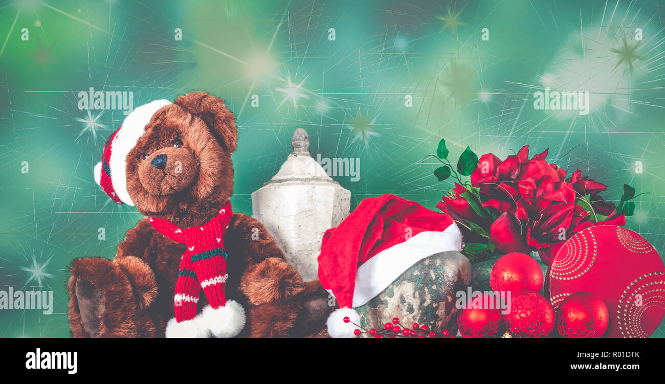 Natale ancora in vita con Teddy bear, decorazioni e confezione regalo. Foto Stock