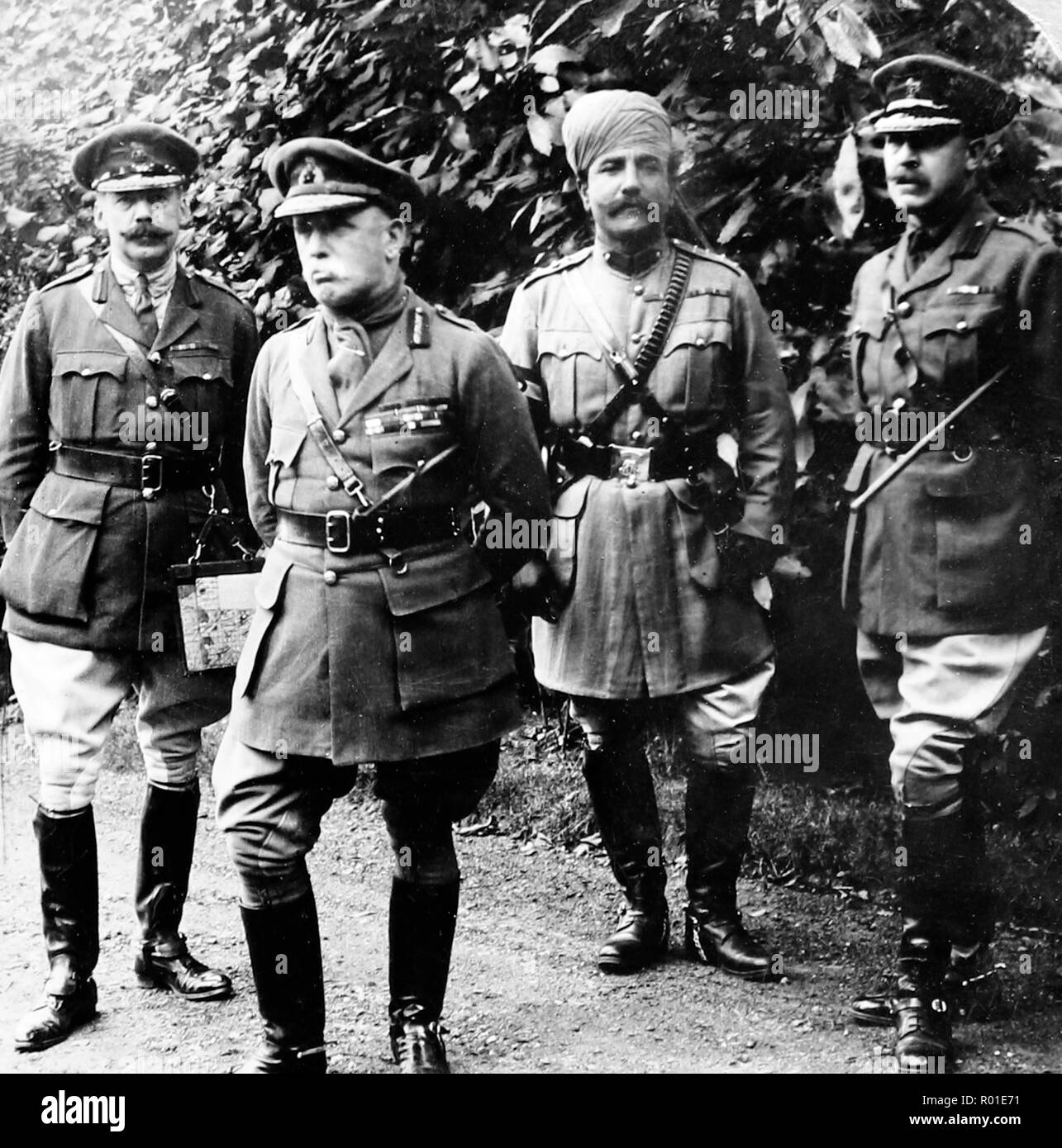 Sir John francese con la sua ADC al quartier generale durante la Prima Guerra Mondiale Foto Stock