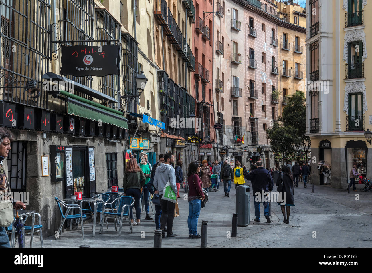 Cava san miguel madrid immagini e fotografie stock ad alta risoluzione -  Alamy