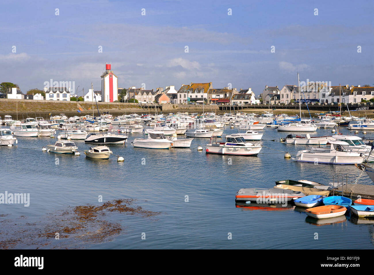 Marina di Guilvinec o Le Guilvinec, un comune nel dipartimento di Finistère Bretagna nel nord-ovest della Francia Foto Stock