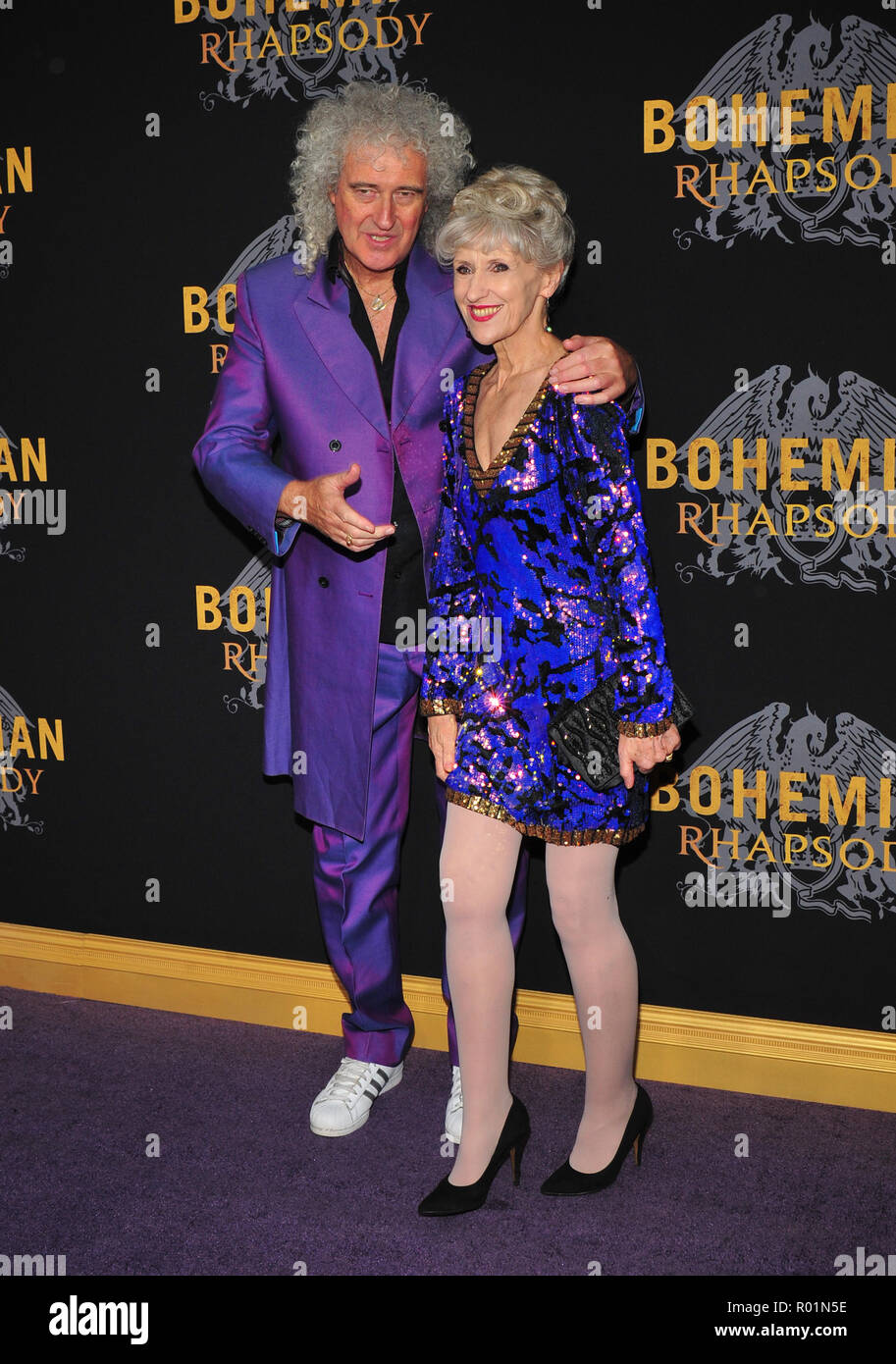 New York, NY, STATI UNITI D'AMERICA. 30 ott 2018. Brian May, Anita Dobson alla premiere di Bohemian Rhapsody sul Ottobre 30, 2018 al Paris Theatre di New York City. Credito: John Palmer/media/punzone Alamy Live News Foto Stock