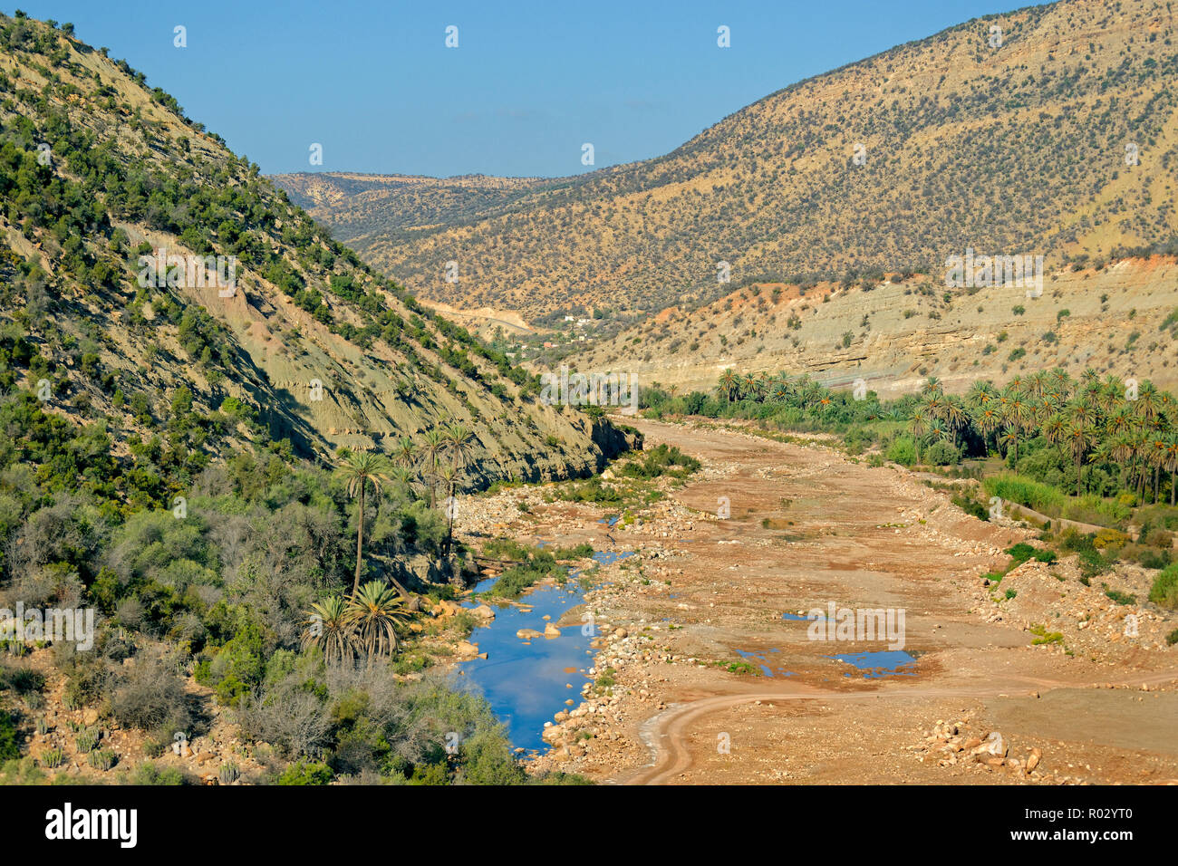 Vista Ankrime da Tamzergourte nella parte inferiore delle montagne Atlas a nord di Agadir, Souss-Massa, Marocco. Foto Stock
