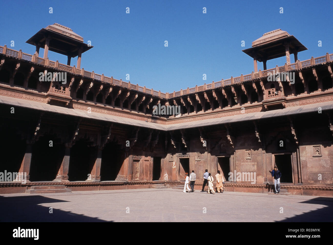 Vista, Macchi Bhawan, cortile, al Forte di Agra, Agra, Uttar Pradesh, India, Asia Foto Stock