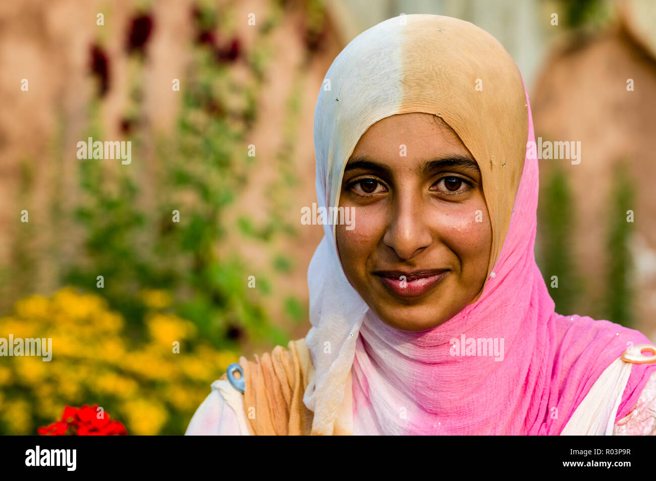 Donna con il velo immagini e fotografie stock ad alta risoluzione - Alamy