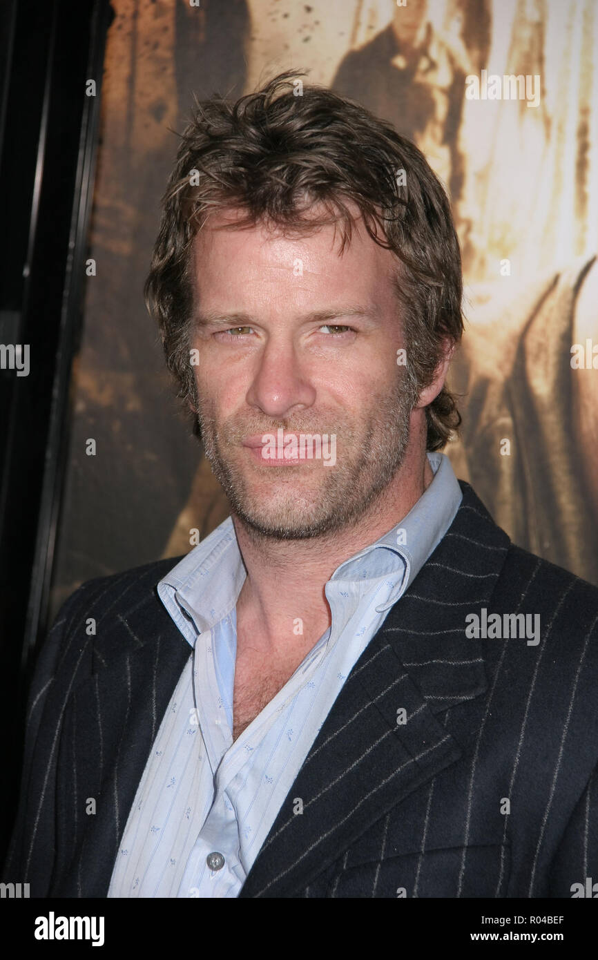 Thomas Jane 02/24/10 " pacifico " Premiere @ Grauman's Chinese Theater, Hollywood Foto di Ima Kuroda/HNW / PictureLux (24 febbraio 2010) Riferimento File # 33689 611HNWPLX Foto Stock