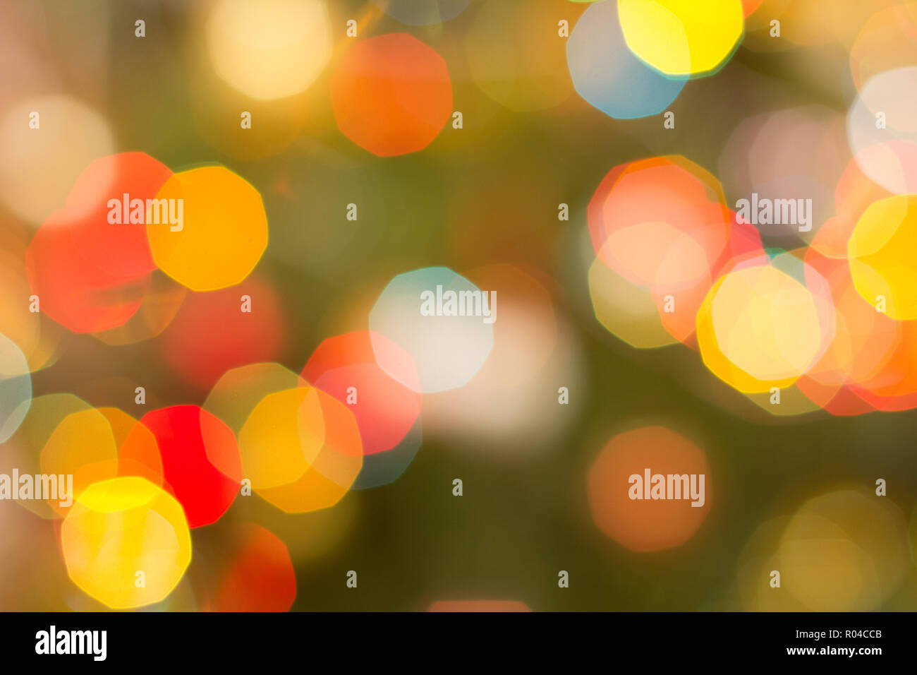 Natale sfondo sfocato con colorate luci festose. Abstract circolare sfondo bokeh di fondo. Foto Stock