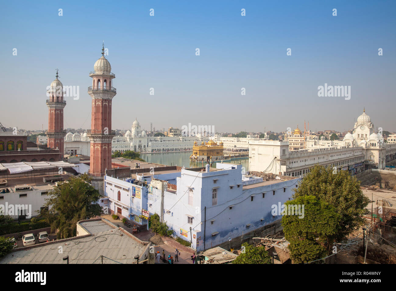 L'Harmandir Sahib (Tempio d'Oro), Amritsar Punjab, India, Asia Foto Stock