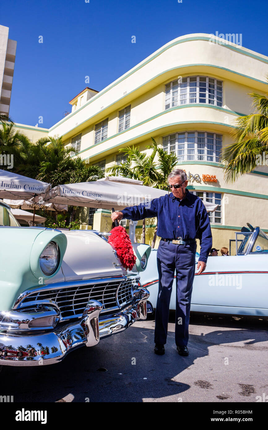 Miami Beach Florida,Ocean Drive,Art Deco Weekend,architettura,architettura,festival,evento,celebrazione,auto classiche,vintage,prodotti discl Foto Stock