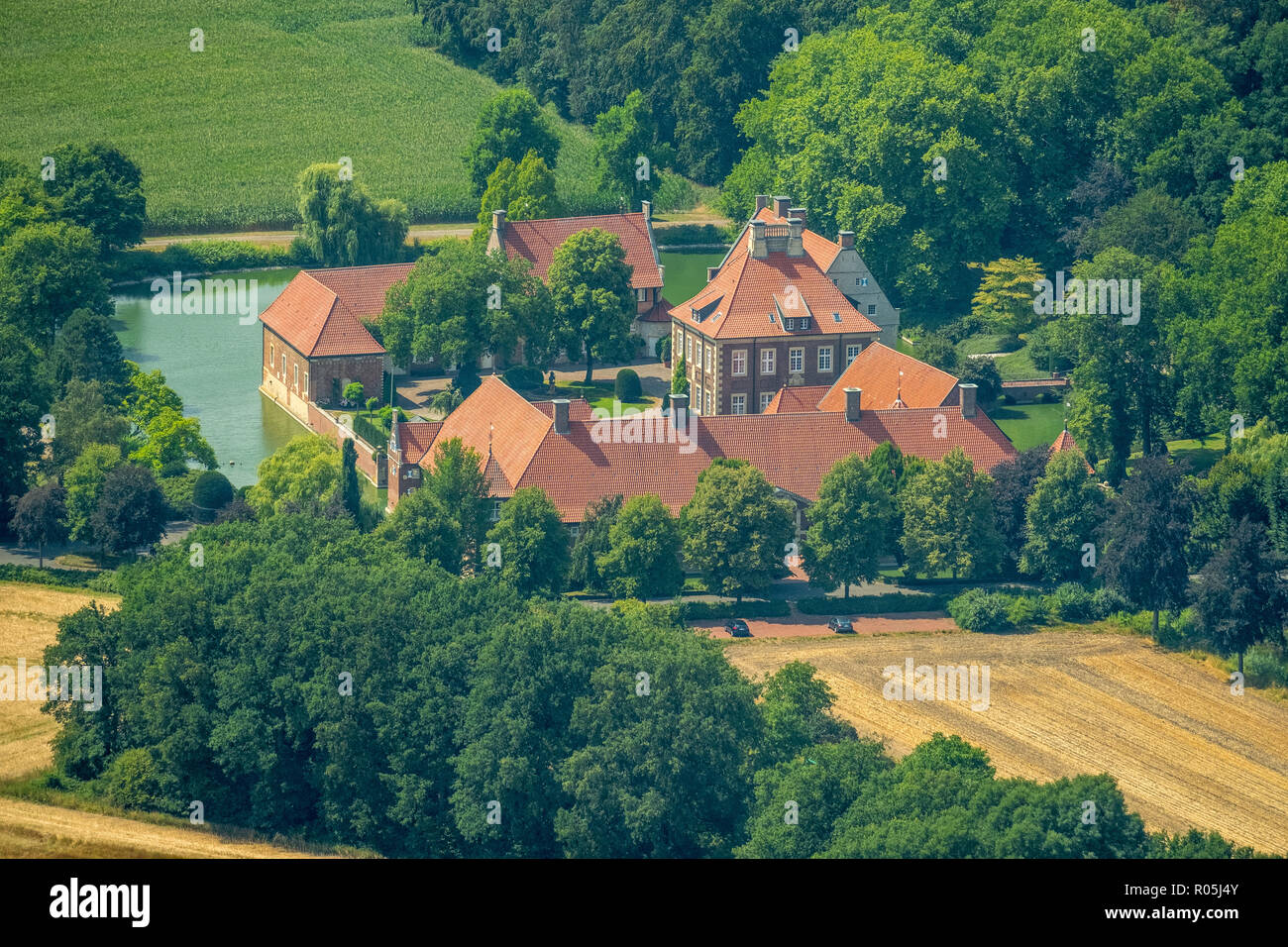 Vista aerea, casa di villaggio Götten Rinkerode, Mansion, Drensteinfurt, Muensterland, Renania settentrionale-Vestfalia, Germania, Europa, DEU, uccelli-occhi vista, aeri Foto Stock