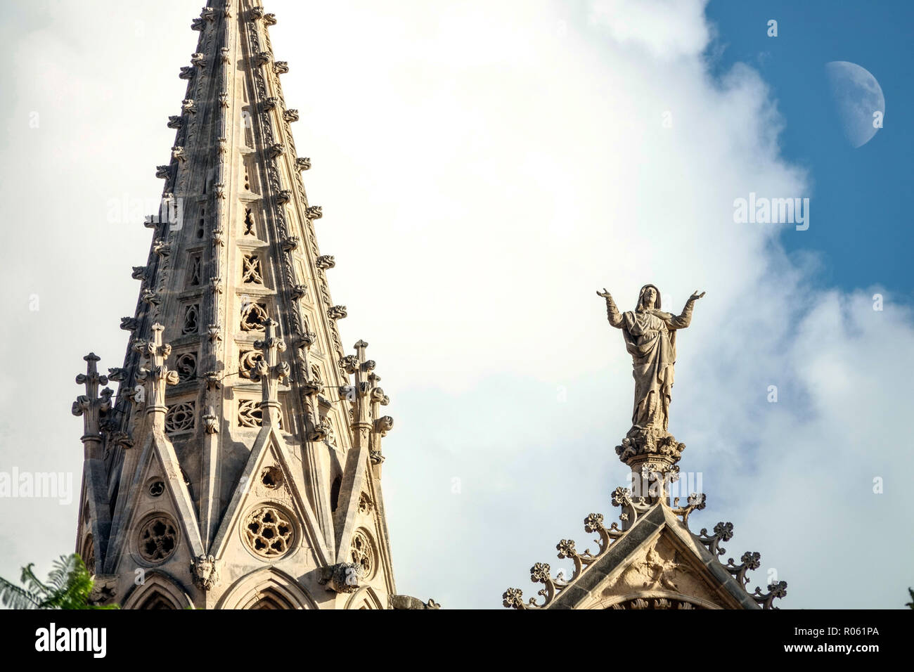 Palma de Mallorca Cattedrale la sue, una scultura di Santa Maria con Luna, Spagna Foto Stock