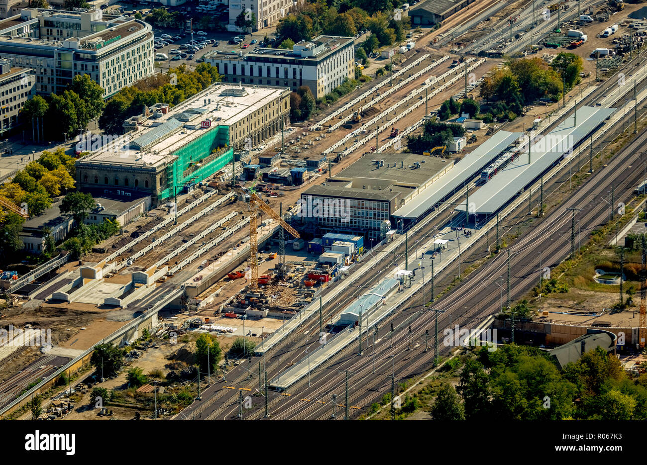 Fotografia aerea, Magdeburg stazione centrale, Magdeburg stazione centrale via lavori di costruzione, sottopassaggio Ernst-Reuter-Allee, Tedesco Railroa federale Foto Stock