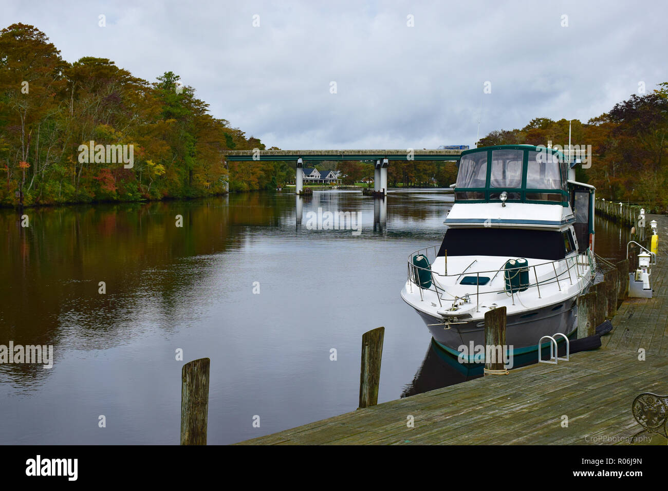 Downtown Pocomoke MD nei pressi di ponte levatoio durante la caduta Foto Stock