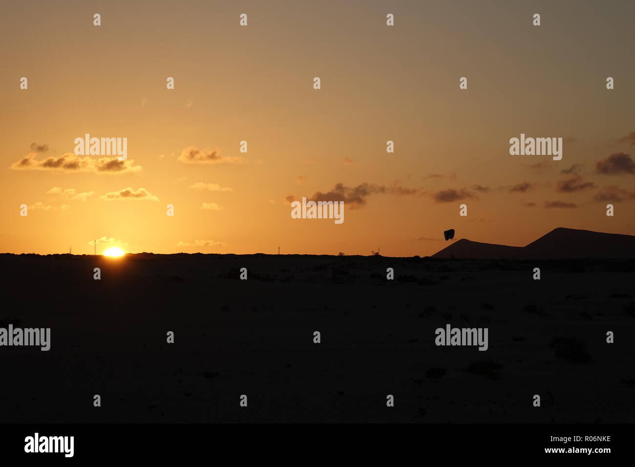 Bel Tramonto sulle dune di sabbia nel Parco Naturale di Corralejo.Fuerteventura,Las-Palmas,Canary-Islands. Foto Stock