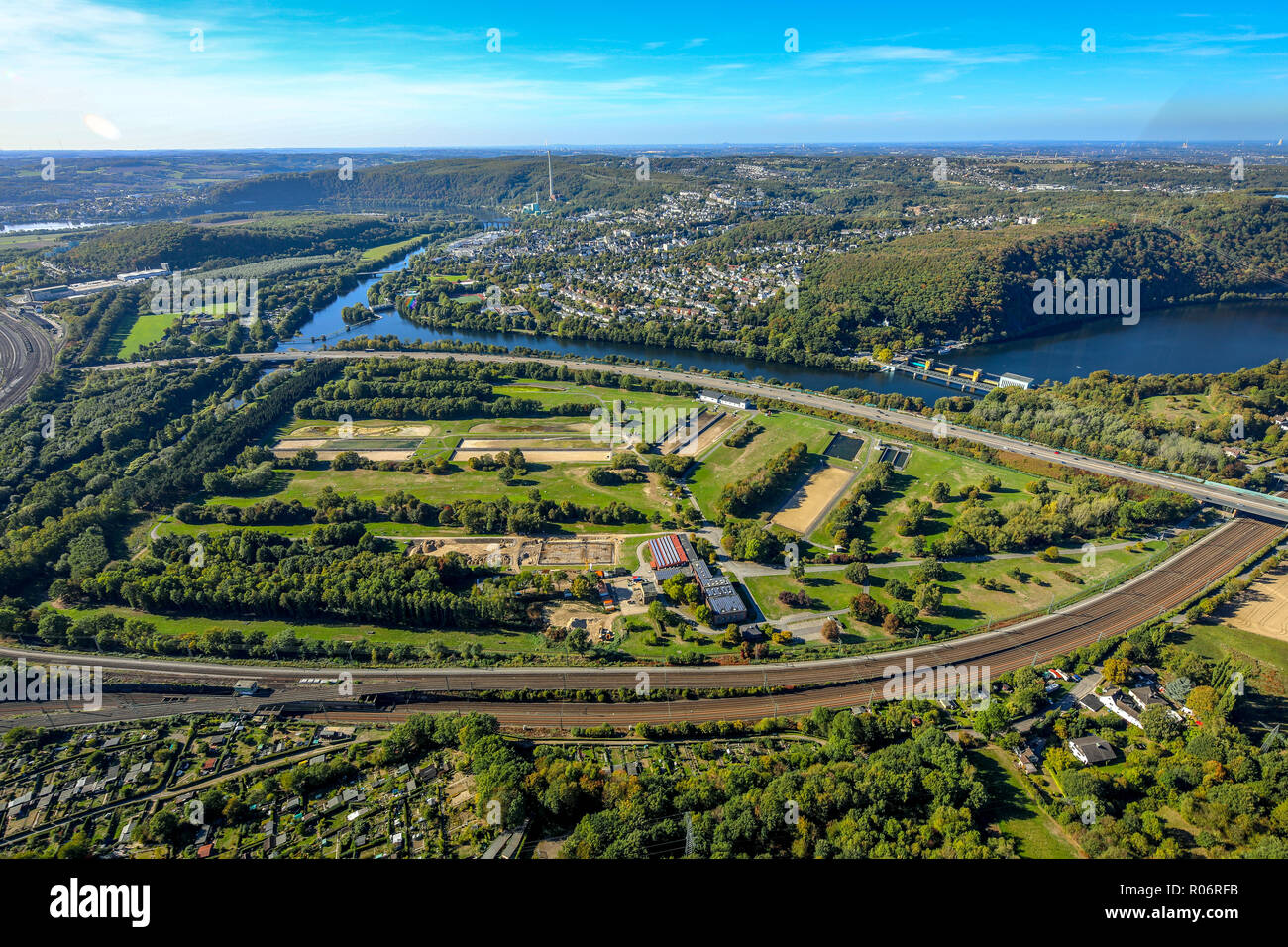 Vista aerea, impianto di trattamento delle acque reflue, acquedotto, WasserRHarkortsee, panoramica, Hengsteeysee bridge, Gerhart-Hauptmann-Weg, Ruhr, A1, Hagen, Germania, UE Foto Stock