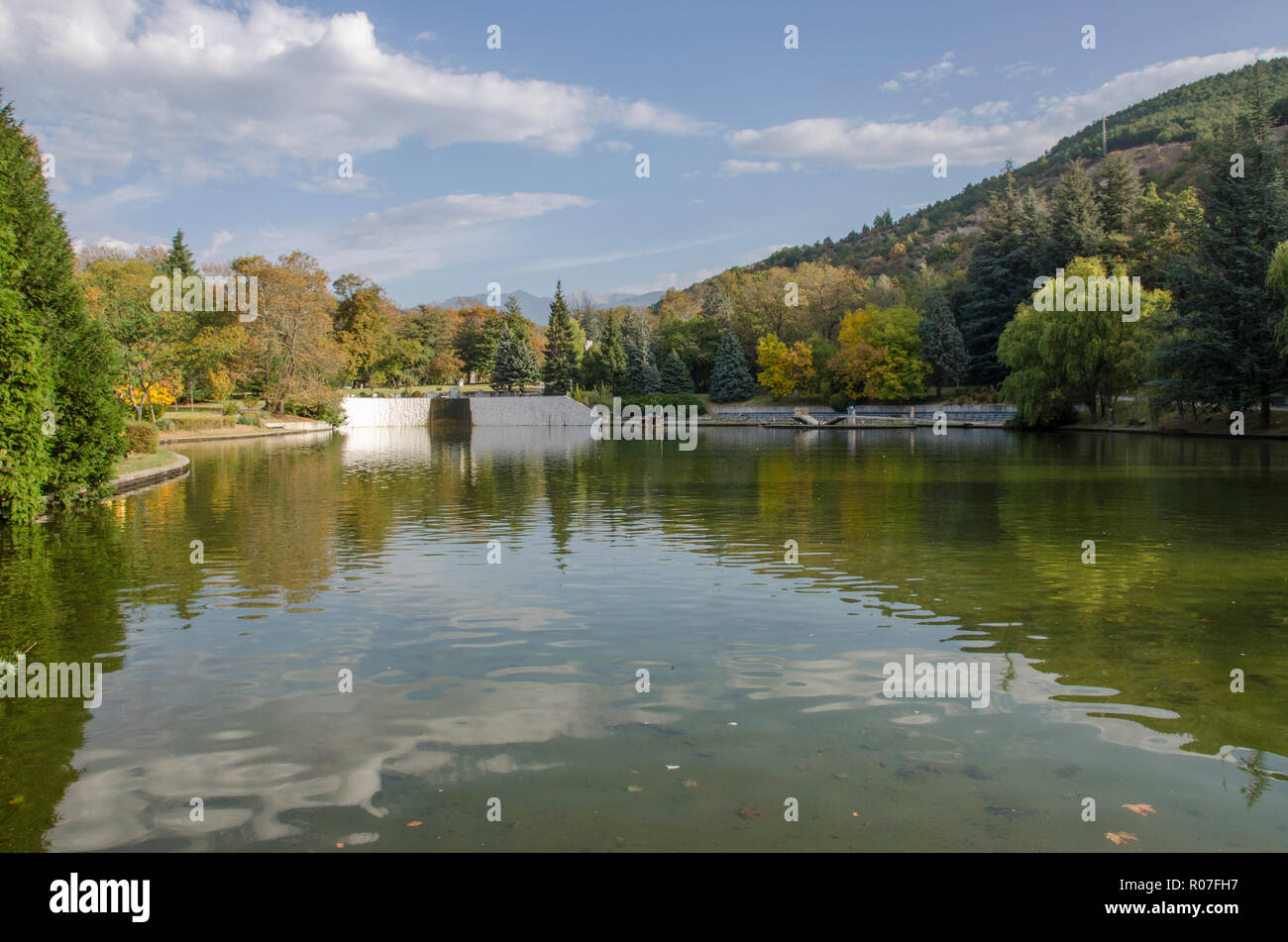 Sandanski, Bulgaria - lago artificiale - stagno - City Park Foto Stock