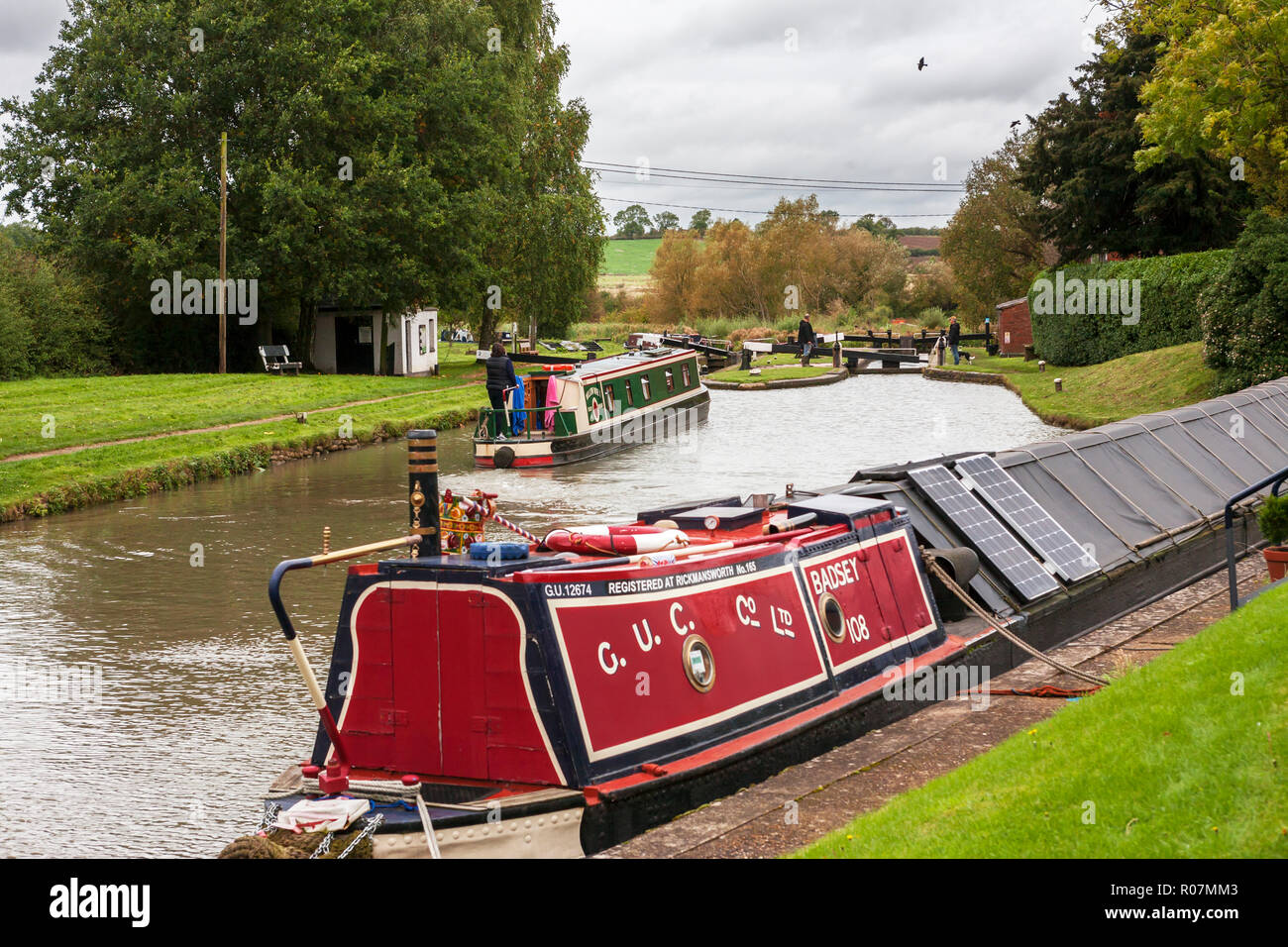 La canal pound sopra Hillmorton blocca fondale, Oxford Canal Nord, ufficialmente il set più trafficato di serrature in inglese il sistema di canale Foto Stock