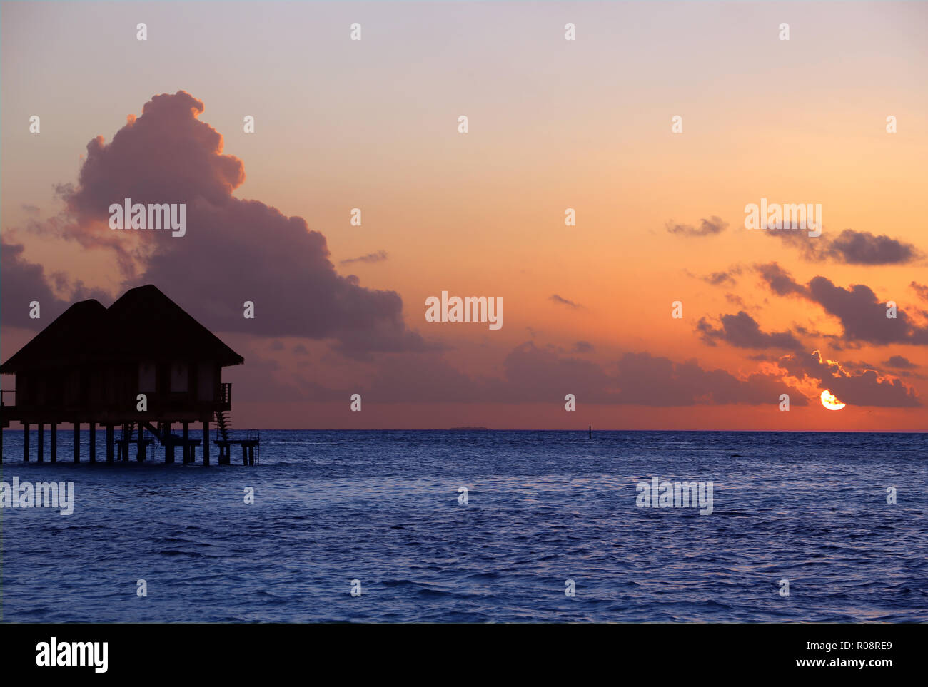 Tramonto oltre Oceano Indiano Foto Stock