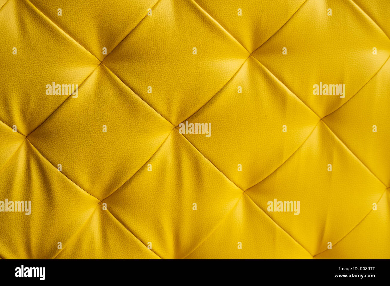 Foto di lusso moderno in pelle naturale copridivano Foto stock - Alamy