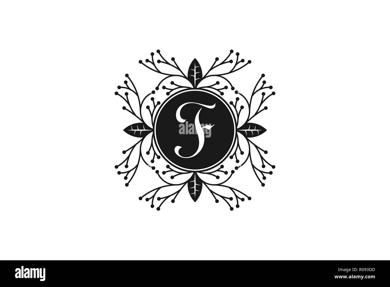 Elegante Monogramma Floreali Lettera F Per Matrimoni E Boutique Disegni Logo Ispirazione Isolata Su Sfondo Bianco Immagine E Vettoriale Alamy