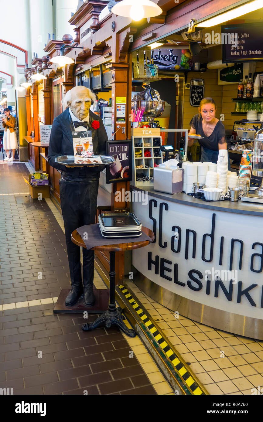 Vanha Kauppahalli (Market Hall) nella zona del porto dove Findland di Helsinki è la capitale e la città più popolosa del comune di Finlandia ed è un popl Foto Stock