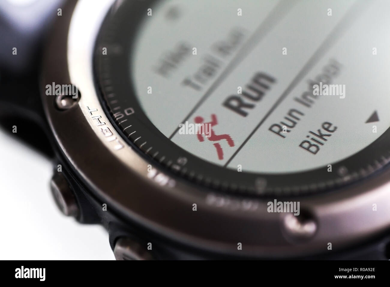 Il tracker di fitness con funzione in esecuzione Foto Stock