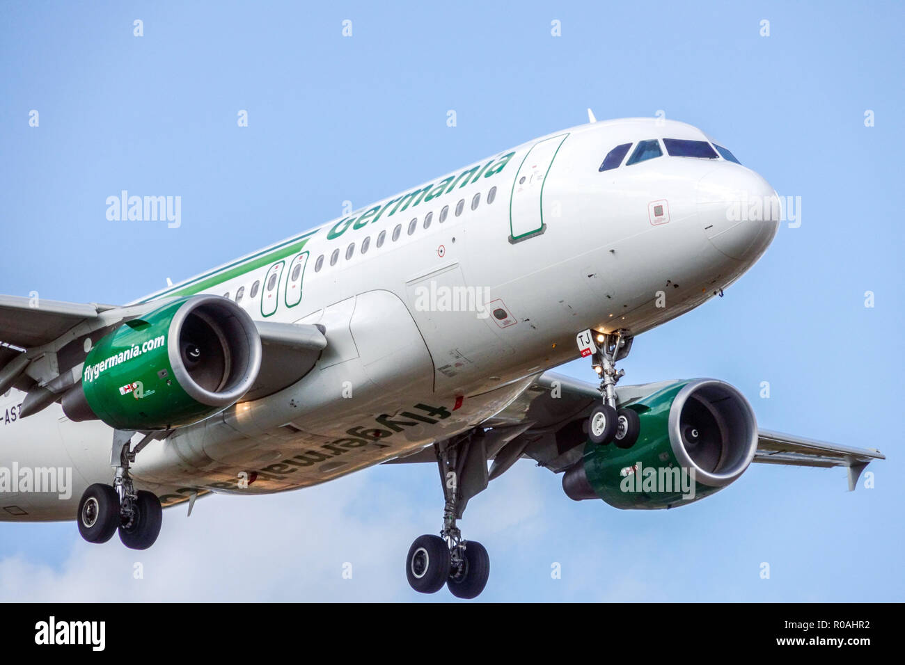 Aereo Airbus A319 compagnie aeree Germania atterraggio aereo Foto Stock