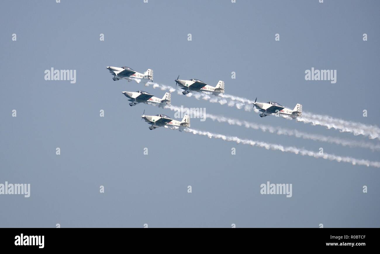 Il team di Raven (Raven) divertente migliaia di spettatori a 2018 Bournemouth Air Festival Foto Stock