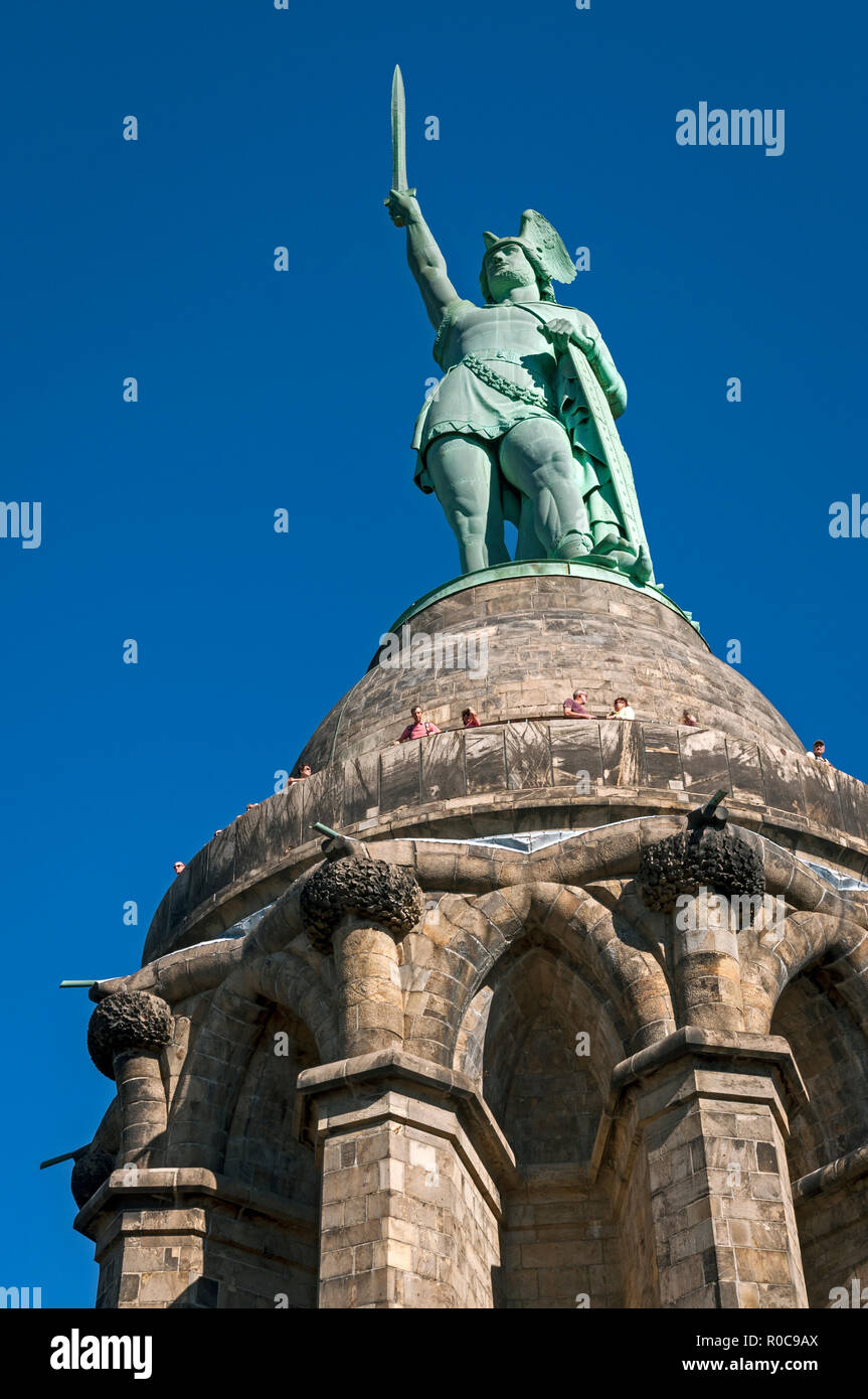 Il monumento di Hermann vicino a Detmold, Renania settentrionale-Vestfalia (Germania). Foto Stock