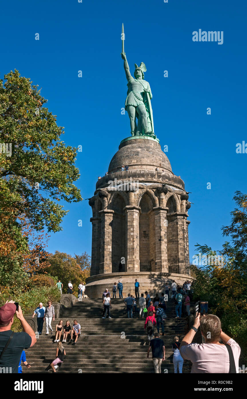 Il monumento di Hermann vicino a Detmold, Renania settentrionale-Vestfalia (Germania). Foto Stock