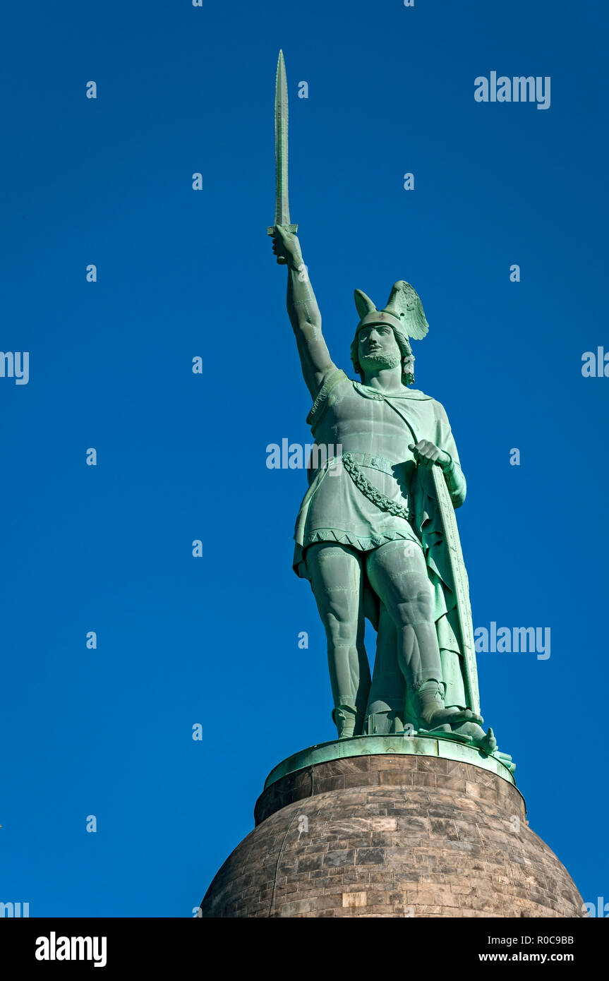 Il monumento di Hermann vicino a Detmold, Renania settentrionale-Vestfalia (Germania). Foto Stock