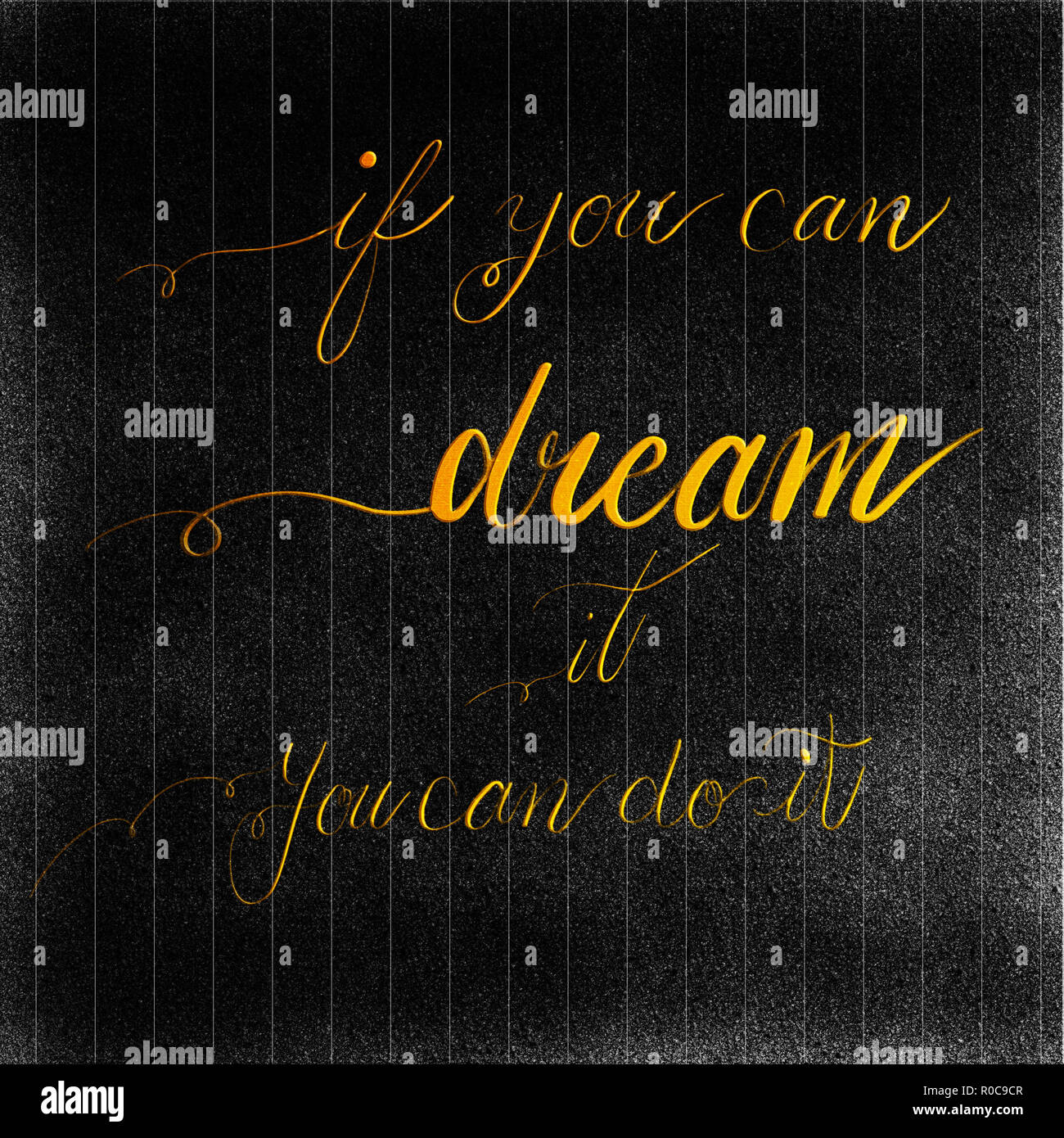 Textured sfondo per progetti d'arte. Golden goffrato calligraphy design. Grungy cercando di sfondo di calligrafia Foto Stock
