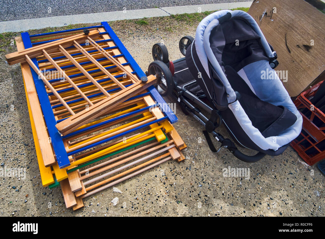 Delizia di mietiforaggi orlo annuale di raccolta differenziata dei rifiuti Foto Stock