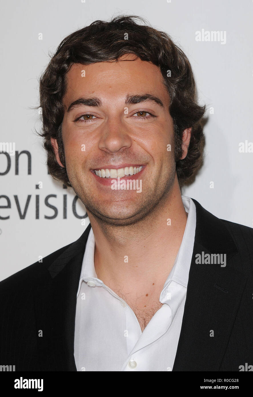 Zachary Levi - un bel romanzo a beneficio del Motion Picture e romanticismo fondo sulla Sony Lotto Studio in Los Angeles.LeviZachary 59 Red Carpet Event, verticale, STATI UNITI D'AMERICA, industria cinematografica, celebrità, fotografia, Bestof, arte cultura e intrattenimento, Topix celebrità moda / Verticale, meglio di, evento nella vita di Hollywood - California, moquette rossa e dietro le quinte, USA, industria cinematografica, celebrità, movie celebrità, personaggi televisivi, musica celebrità, fotografia, Bestof, arte cultura e intrattenimento, Topix, headshot, verticale, una persona, dall'anno , 2008, inchiesta tsuni@Gamma-USA.com Foto Stock