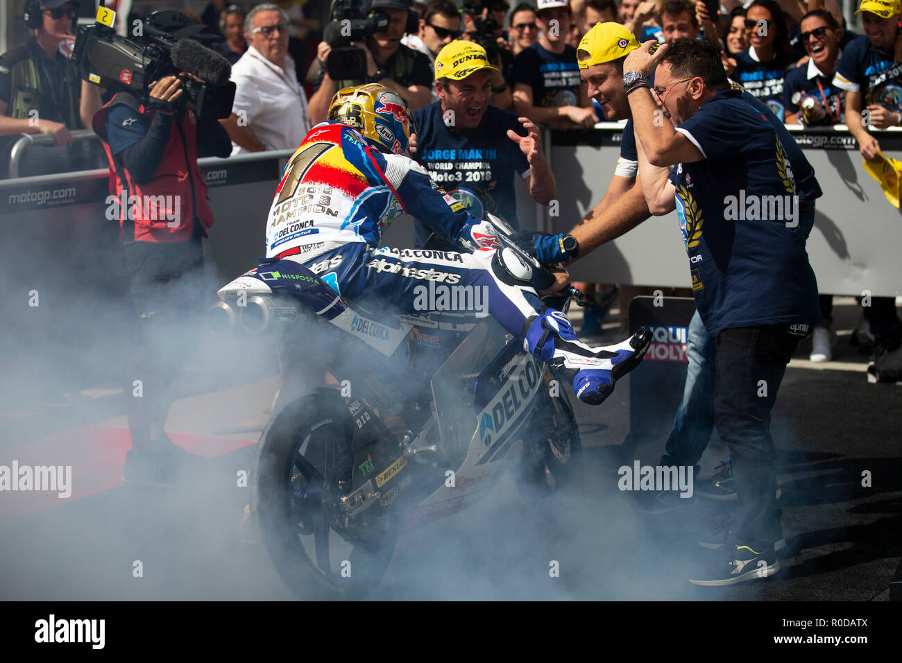 Sepang International Circuit di Sepang, in Malesia. 4 Novembre, 2018. MotoGP della Malesia, il giorno della gara; del Conca GRESINI Moto4 pilota Jorge Martin vince la Moto3 in gara per diventare moto3 campione del mondo Credito: Azione Sport Plus/Alamy Live News Foto Stock