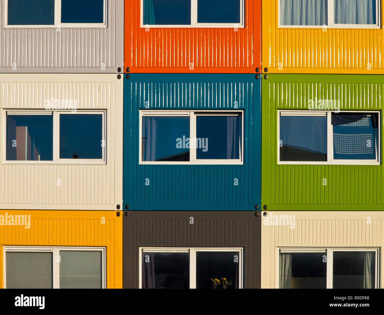 Contenitore di carico appartamenti come una soluzione al problema di alloggiamento Foto Stock