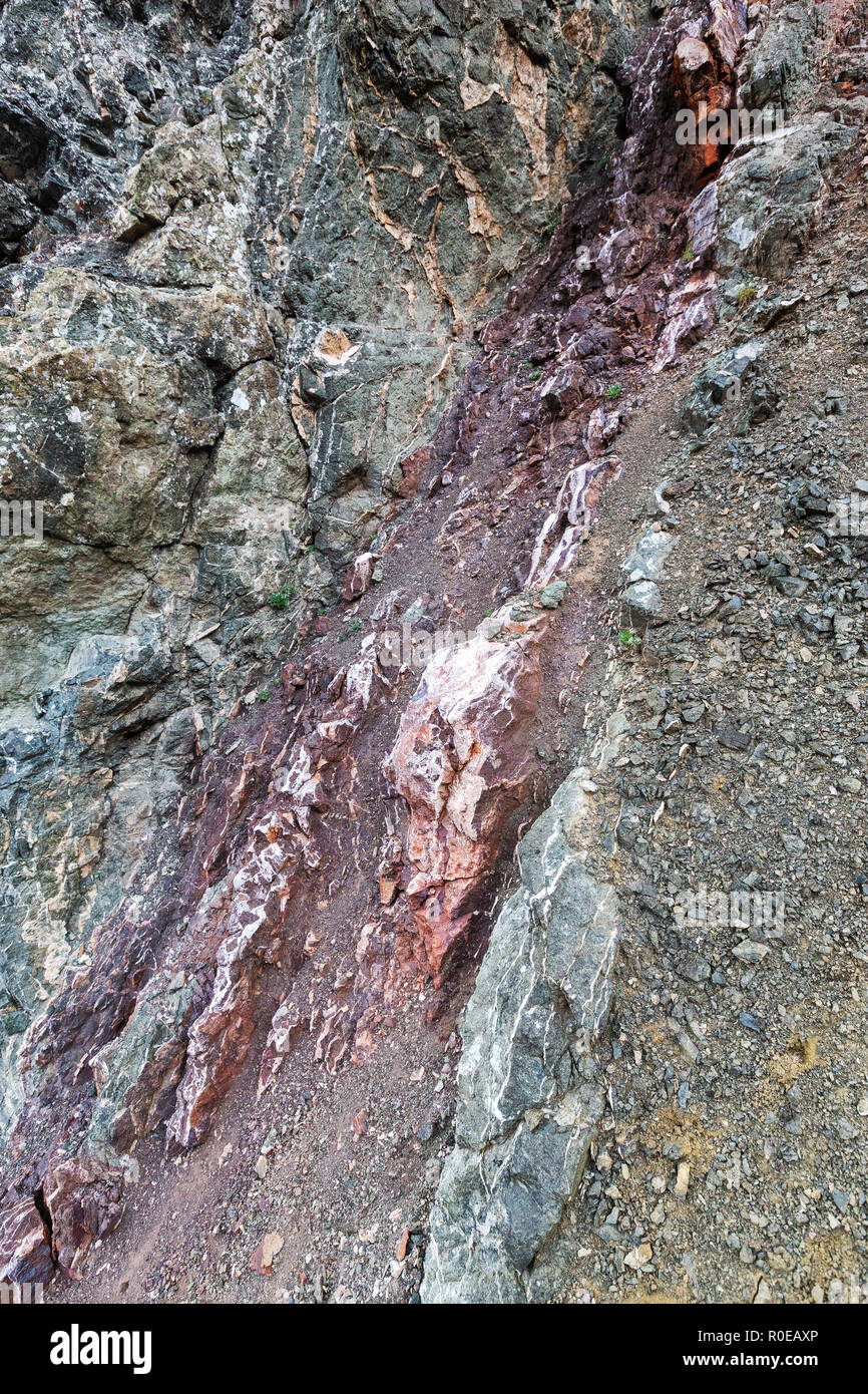 Caratteristiche geologiche. Rocce magmatiche. Passo Ombretta. Le Dolomiti  Foto stock - Alamy
