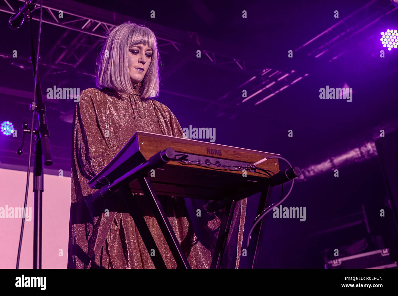 Liverpool, Regno Unito. 3 novembre 2018 - HELEN MARNIE di culto pionieri elettronico Ladytron esecuzione dal vivo per la prima volta in 7 anni al o2 Academy Liverpool Credit: Andy Von Pip/ZUMA filo/Alamy Live News Foto Stock