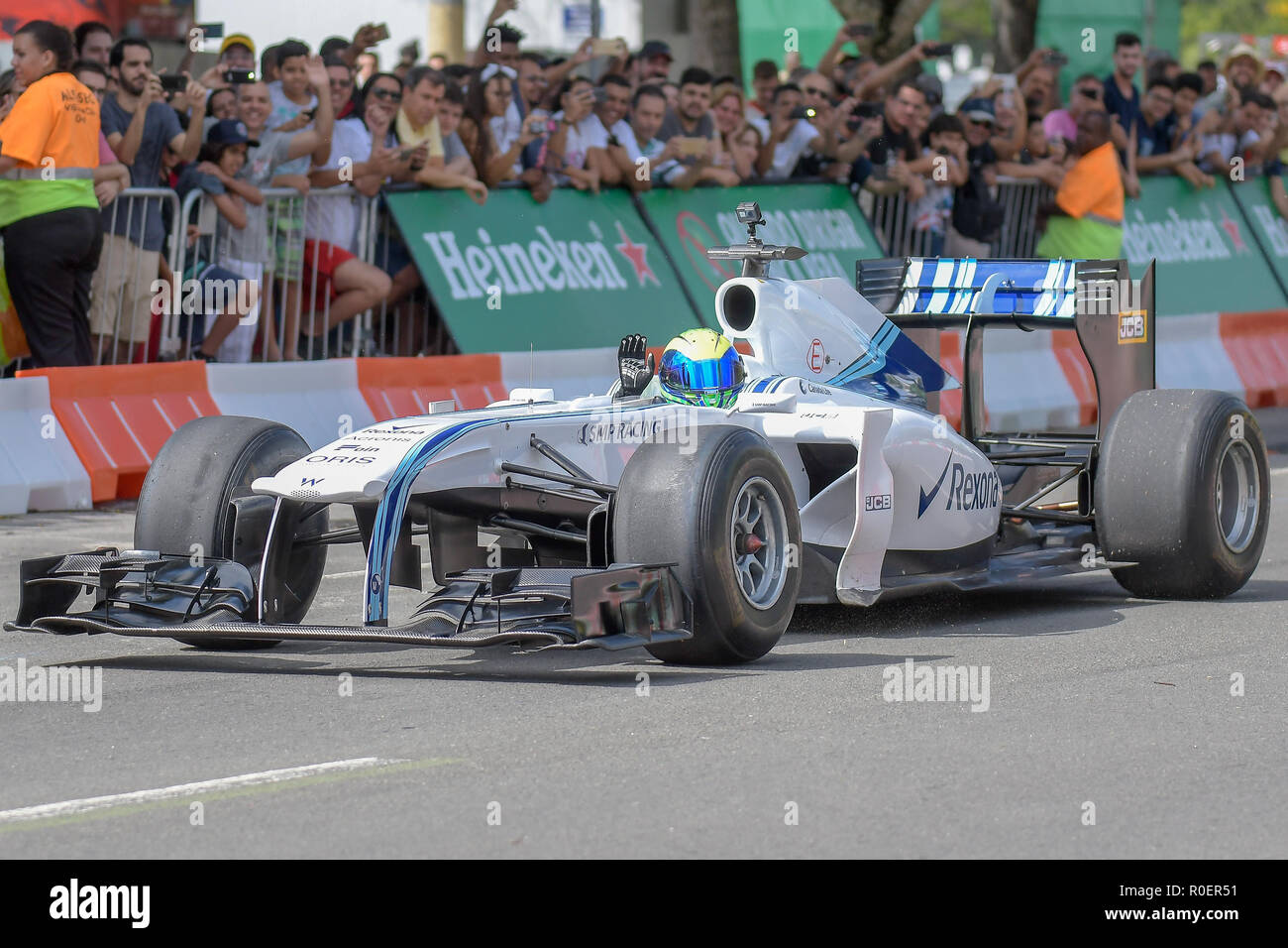 La Heineken F1 esperienza - RJ - Felipe Massa ex pilota di F1, con passa per la Sauber, Ferrari e Williams squadre, alla guida della vettura della Williams Racing team, 11 volte campione del mondo. F1 costruttori al Botafogo Creek, della zona sud di Rio de Janeiro. Foto: Thiago Ribeiro / AGIF Foto Stock