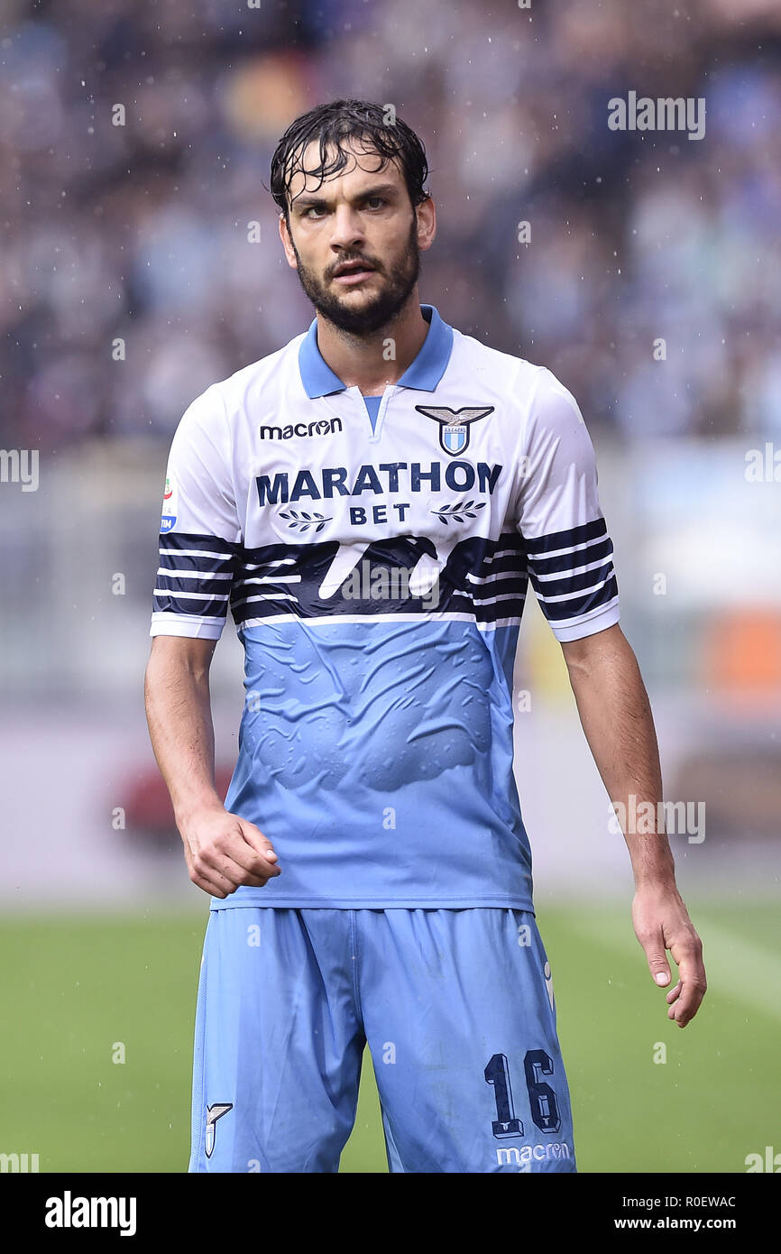 Roma, Italia. 4 Nov 2018. Marco Parolo del Lazio durante la Serie A match tra Lazio e Spal presso lo Stadio Olimpico di Roma il 4 novembre 2018. Foto di Giuseppe mafia. Credit: UK Sports Pics Ltd/Alamy Live News Foto Stock