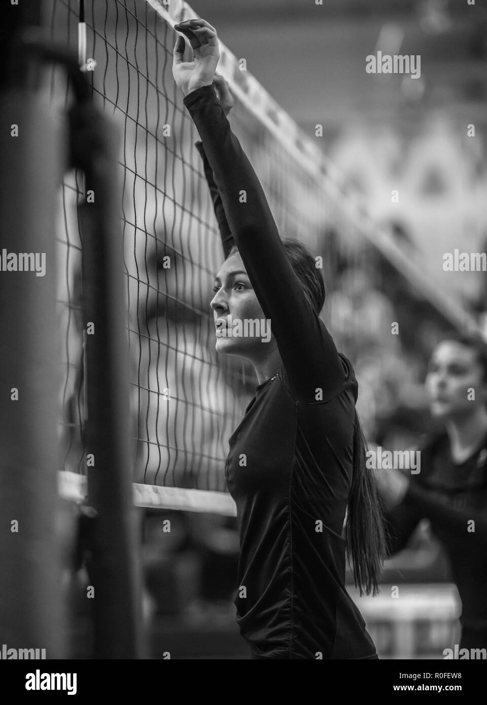 Azione di pallavolo con Shasta vs. Foothill High School in Red Bluff, California. Foto Stock