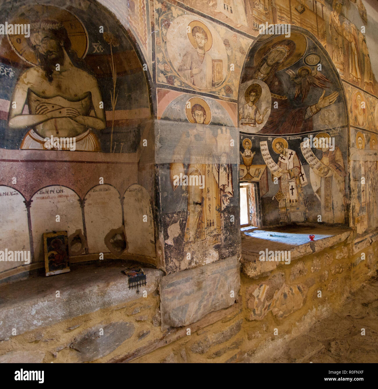 Monastero di Panagia Porfyra (Vergine) su Agios Achilios isola nella regione di Prespa della Grecia Foto Stock