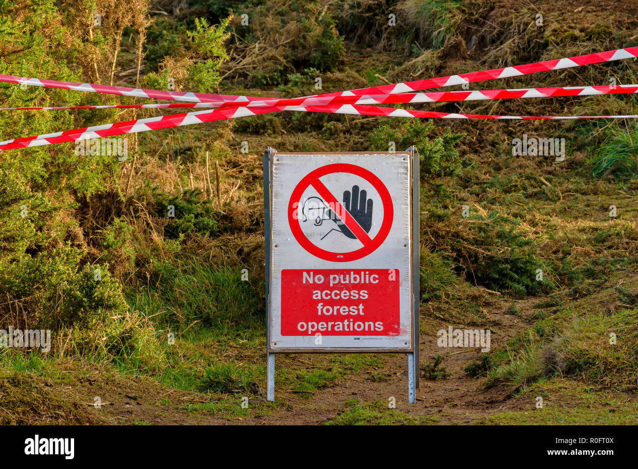 SCOTSTOWN MOOR natura locale riserva la città di Aberdeen Scotland Nessun accesso pubblico segno Foto Stock