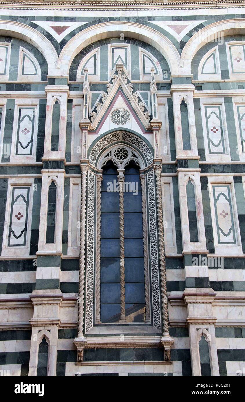 Finestra del Duomo di Firenze in Italia Foto Stock