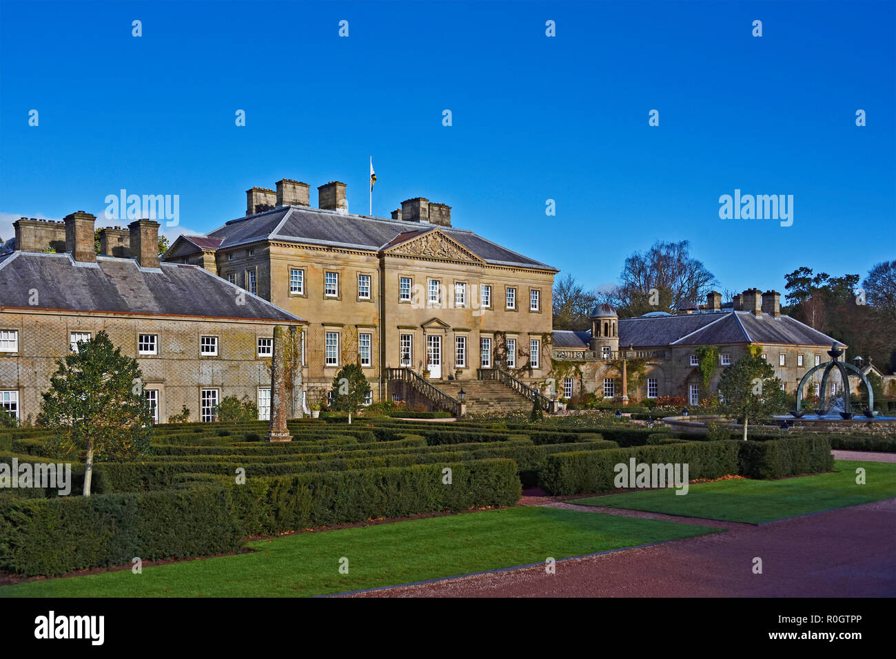 Facciata sud, Dumfries House, Cumnock, East Ayrshire, in Scozia, Regno Unito, Europa. Foto Stock