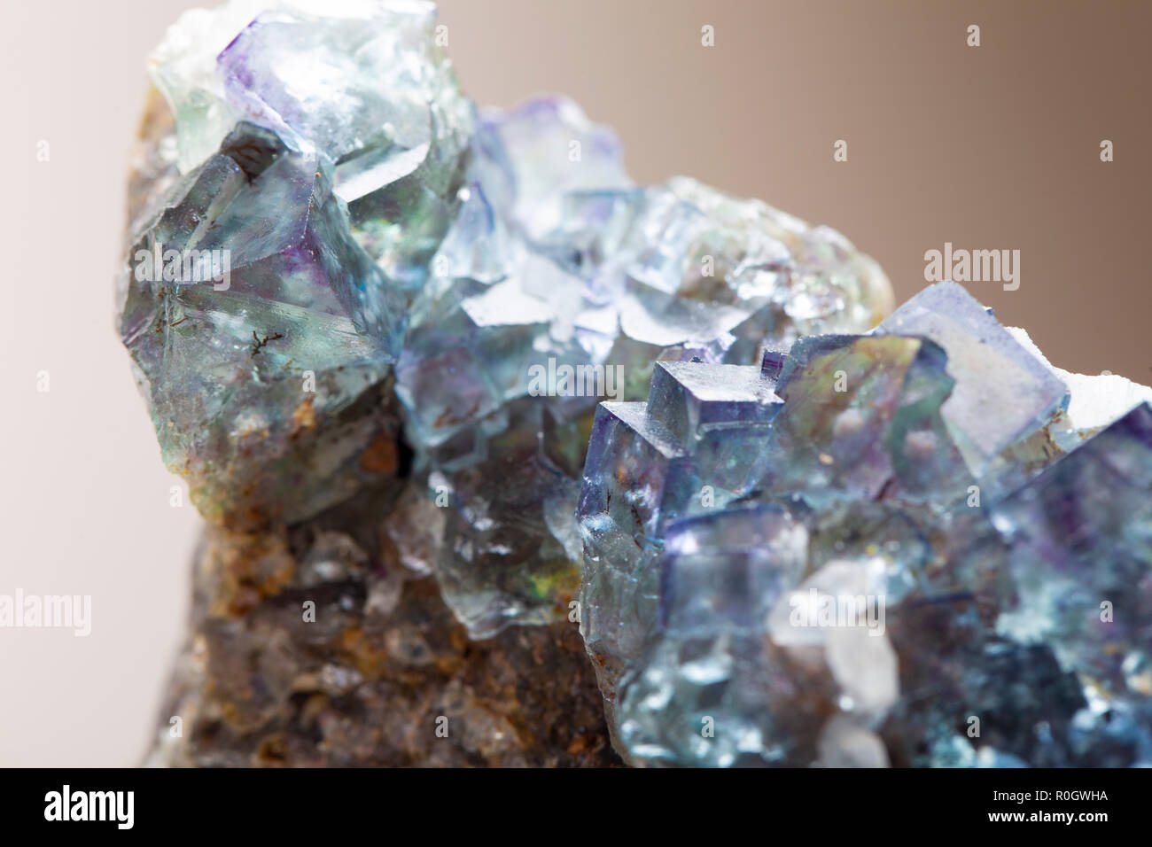 Fluorite campione minerale rock pietra preziosa gemma di quarzo Foto Stock