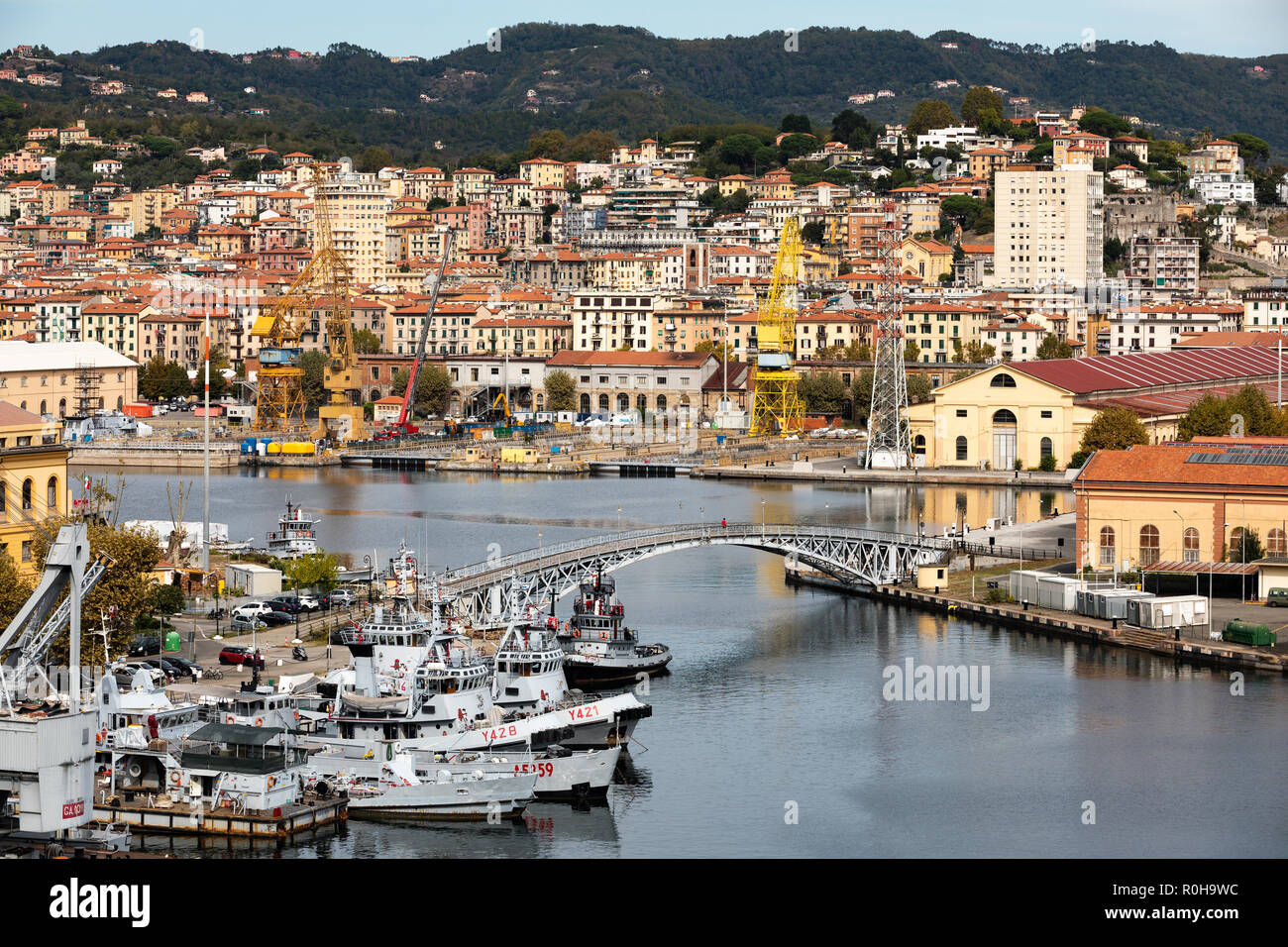 Navale Arsenale Militare di La Spezia, Italia, Vista panoramica Foto stock  - Alamy